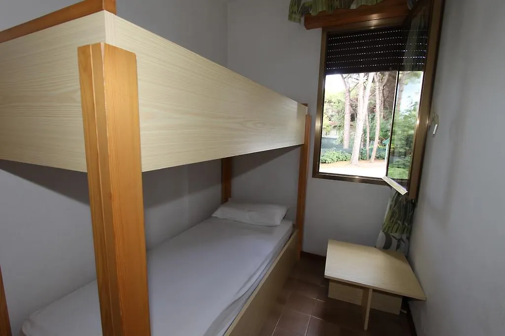Residences La Rustica & Elite Eraclea Mare 0*,